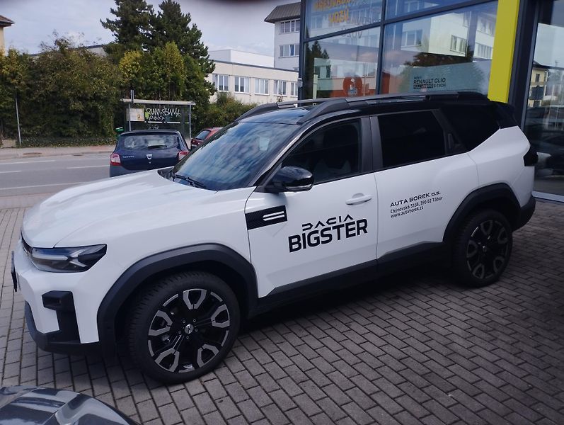 Dacia Bigster (2026) Journey hybrid 155 - fotka 1 z 6