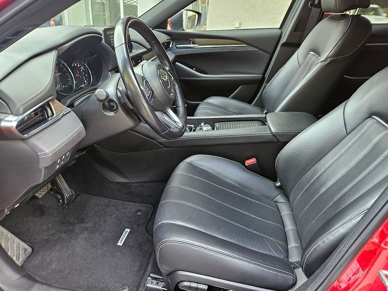 Mazda 6 2.5i SKYACTIV-G TAKUMI 6AT - fotka 10 z 38