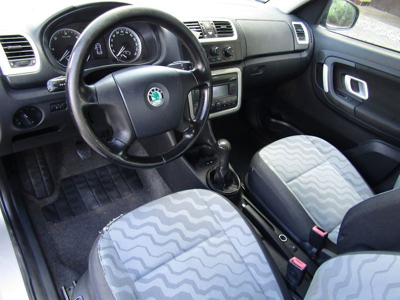 Škoda Roomster (2008) 1.9 TDI 77kW  BEZ DPF - fotka 13 z 36