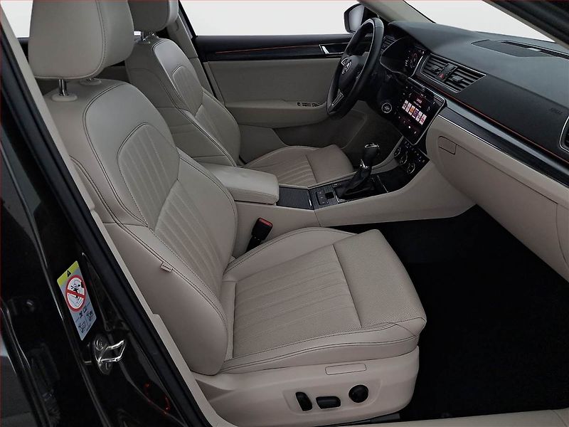 Škoda Superb (2020) Style 2.0 TDI - fotka 9 z 25