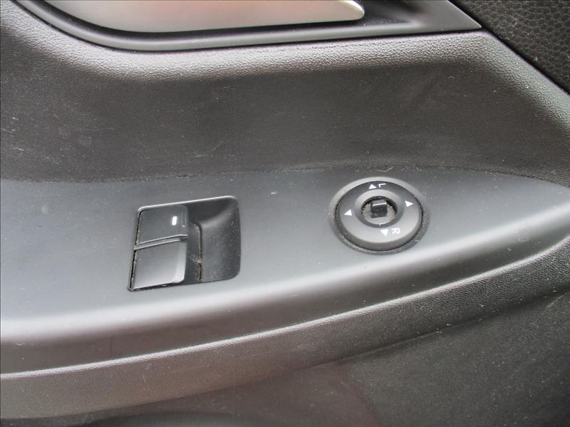 Hyundai ix20 1,6 16V,LPG,Automat,servis,CZ, - fotka 19 z 28