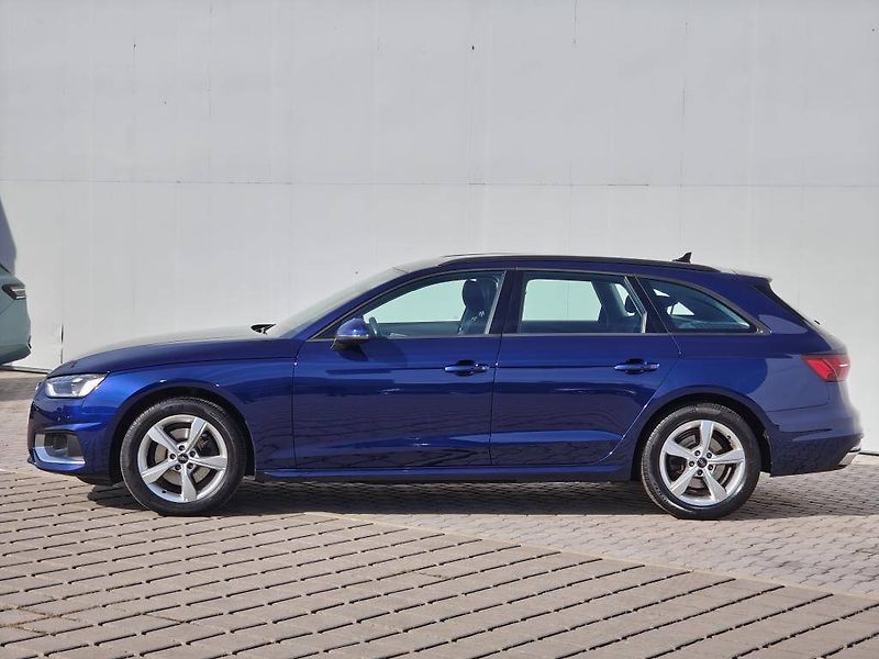 Audi A4 35 Advanced 35 7ST 2,0TFSI - fotka 3 z 25