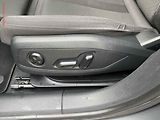 Audi A4 (2019) 2.0 TDi, S-line, AT, LED - náhled 14