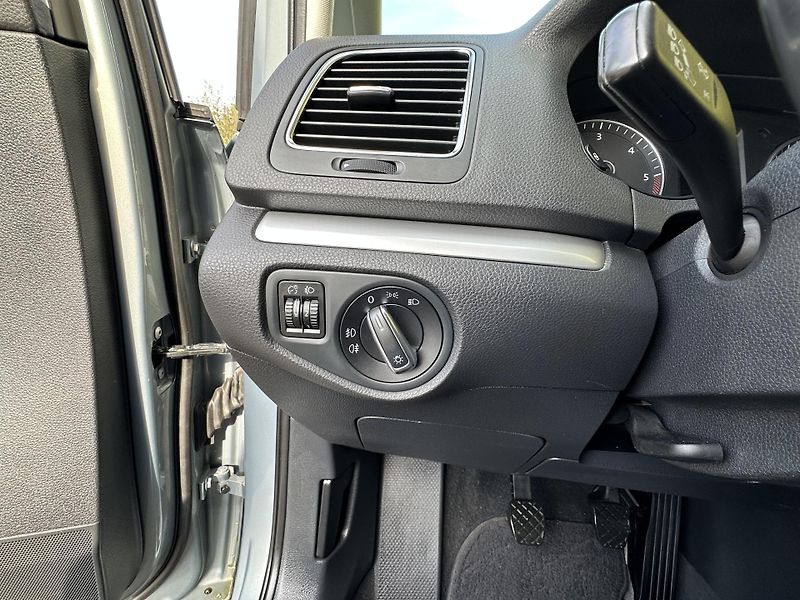 Volkswagen Sharan (2011) 2.0TDI/103kW * 5.Míst * TZ  - fotka 9 z 30