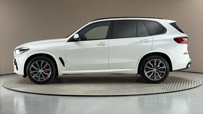 BMW X5 30d AUT xDrive M-paket - fotka 4 z 29