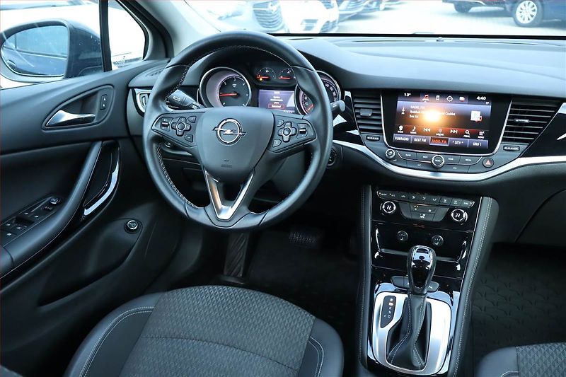 Opel Astra (2016) 1.6 CDTI, Automat, Serv.kniha - fotka 7 z 22