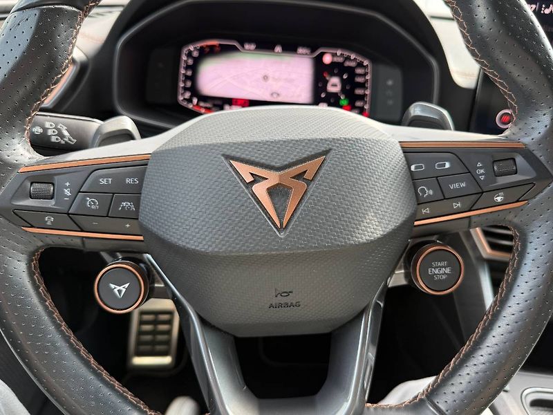 Cupra Formentor (2023) VZ 2.0 TSI DSG 4Drive 310K - fotka 14 z 36