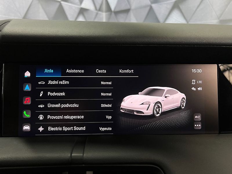 Porsche Taycan 4S PERFORMANCE, VZDUCH, BOSE - fotka 16 z 29