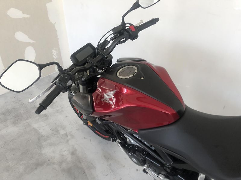 Honda CB 125 R Neo Sports Café - fotka 19 z 19