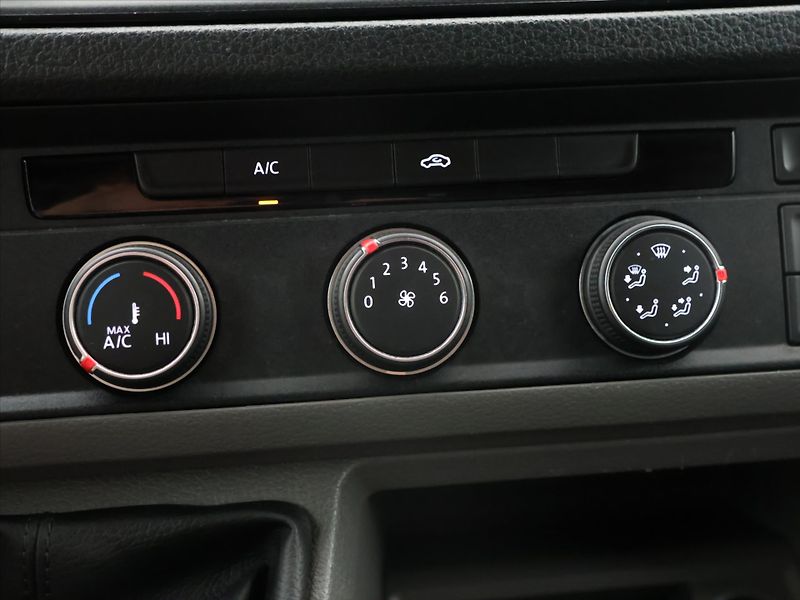 Volkswagen Crafter 2,0 TDI 103kW L2H2 DPH - fotka 24 z 34