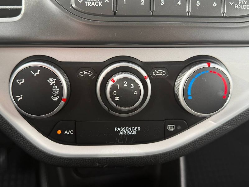 Kia Picanto (2011) 1.0 CVVT 51 kW Active - fotka 13 z 20