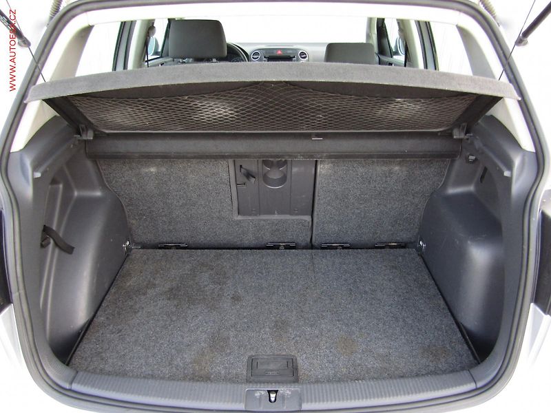 Volkswagen Golf Plus (2005) 1.9 TDi, AC, temp - fotka 7 z 15