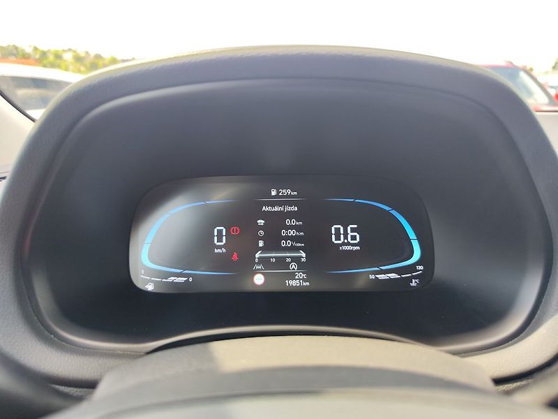 Hyundai i30 1.5i/71kW Smart Climate - fotka 13 z 31