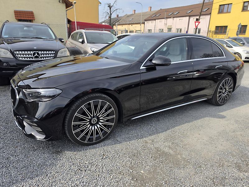 Mercedes-Benz Třídy E 450CDI AMG Burmaster 4D Full - fotka 3 z 25