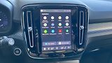 Volvo XC40 ULTIMATE DARK, B4 FWD, 145+10 - náhled 17