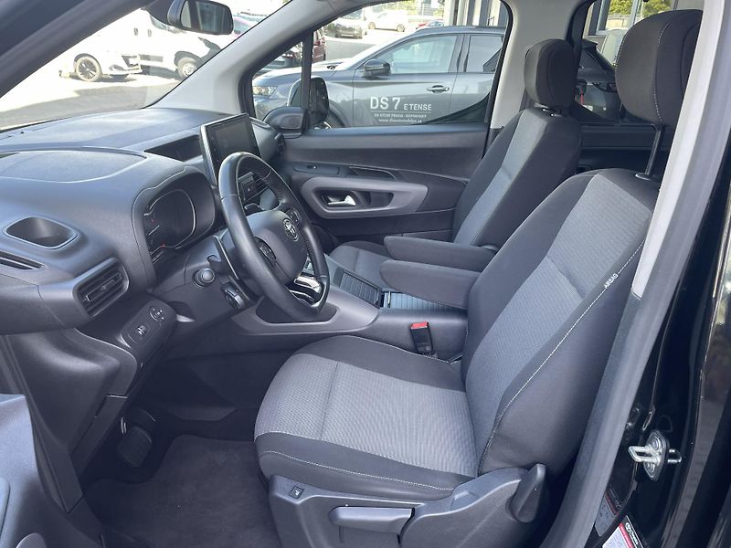 Toyota ProAce City Verso FAMILY L1 1.5 D-4D 96 kW - fotka 10 z 31