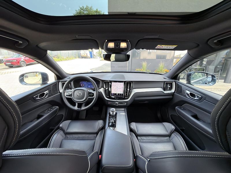 Volvo XC60 T8 AWD RECH.+sada zimních kol  - fotka 20 z 51