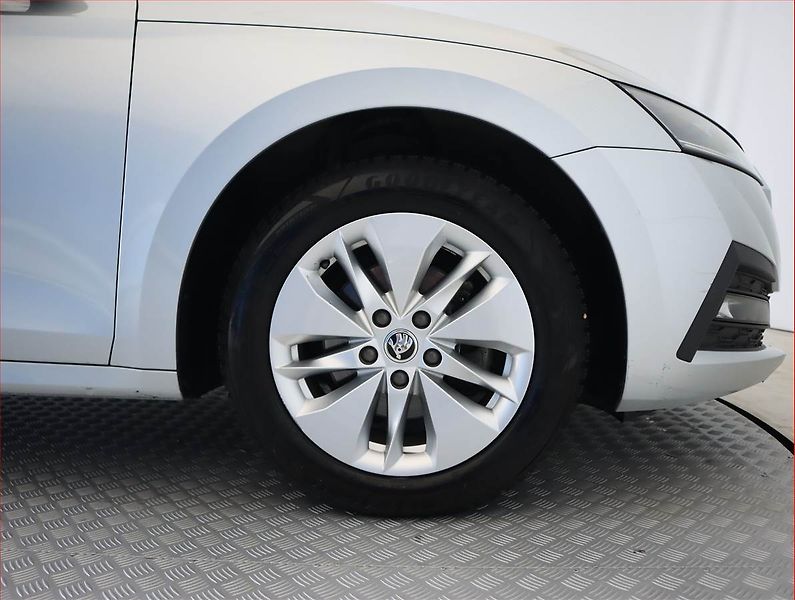 Škoda Octavia (2020) Ambition 2.0 TDI - fotka 15 z 23