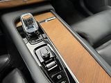 Volvo XC90 B5 (nafta) AWD // TZ // 1. maj - náhled 26