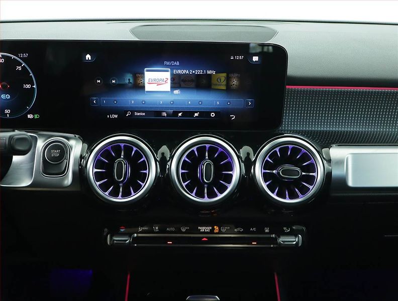 Mercedes-Benz EQB (2023) 250, SoH 97% - fotka 12 z 22