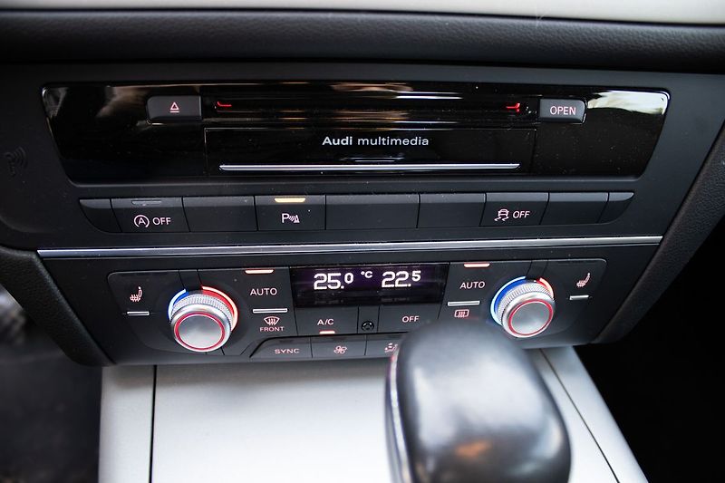 Audi A6 DPH, servis, 2 sada kol - fotka 25 z 43