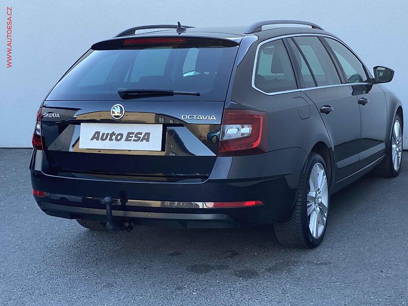 Škoda Octavia (2019) 2.0 TSi, Style, DSG, LED, TZ - fotka 4 z 18