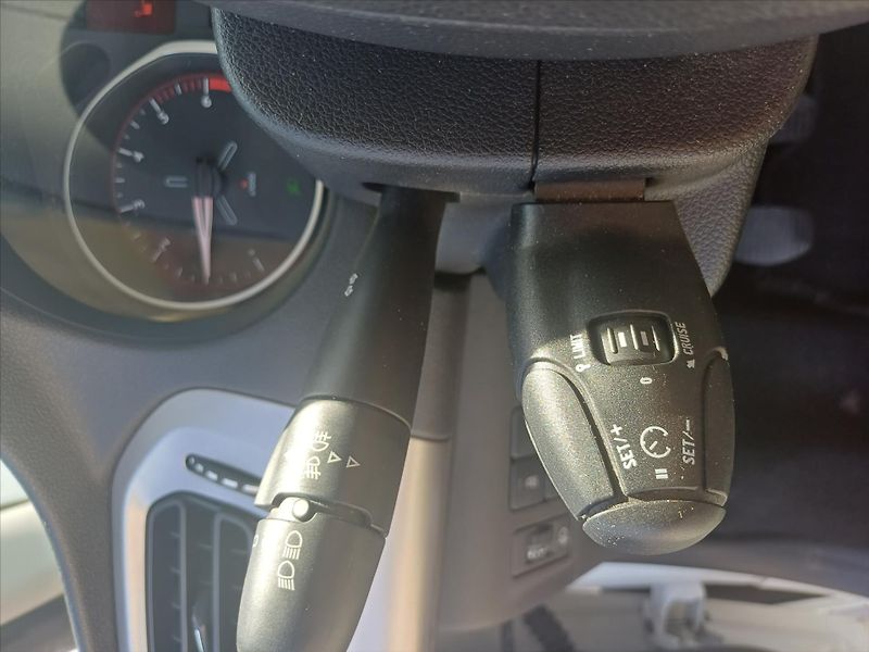 Citroën C-Elysée 1,2   FEEL 60kW - fotka 8 z 21