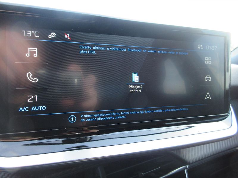 Peugeot 2008 STYLE PureTech 100 S&S MAN6 - fotka 25 z 36