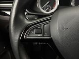 Škoda Superb 2,0 TDi 110kW L&K DPH ACC DCC - náhled 10