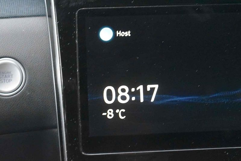 Vyzkoušeli jsme, za jak se promrzlý interiér aut vyhřeje na dvacet stupňů Celsia