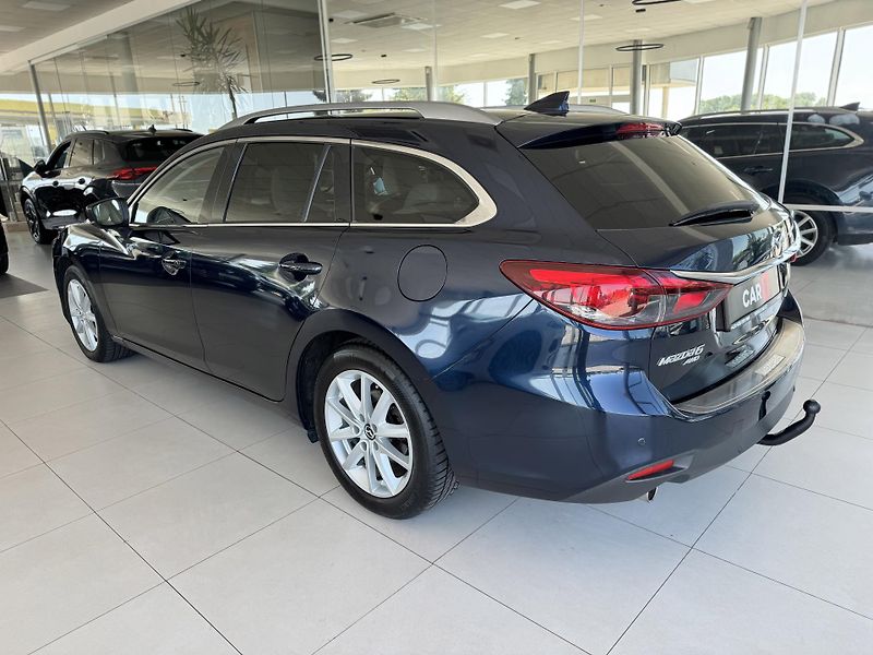 Mazda 6 2,2 SkyActiv-D*129kW*4x4*AUT - fotka 7 z 39