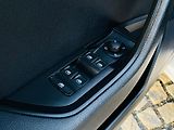 Škoda Superb 2.0TDI 1MAJITEL TAŽNÉ SERVISKA - náhled 31