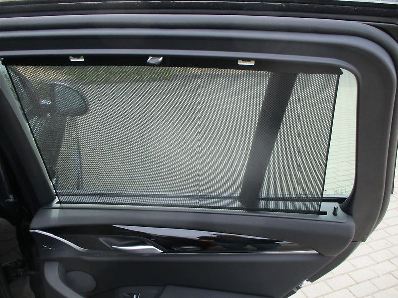 BMW X3 2,0 i xDrive 30e 215kw Hybrid - fotka 13 z 31