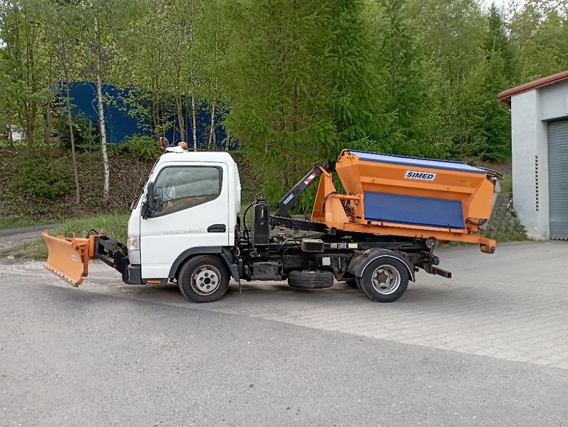Mitsubishi Ostatní (2013) Fuso 35S13 radlice+sypač - fotka 19 z 28