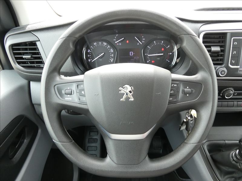 Peugeot Expert 1,5 HDi 1.MAJ.,LONG,9.míst,DPH - fotka 29 z 44
