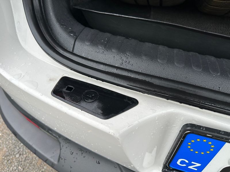 Volkswagen Tiguan (2009) 2.0Tdi 125kw 4x4 - fotka 14 z 30