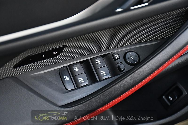 BMW Řada 4 420d xD NTOP TAŽNÉ HUD ČR 1.M - fotka 27 z 57