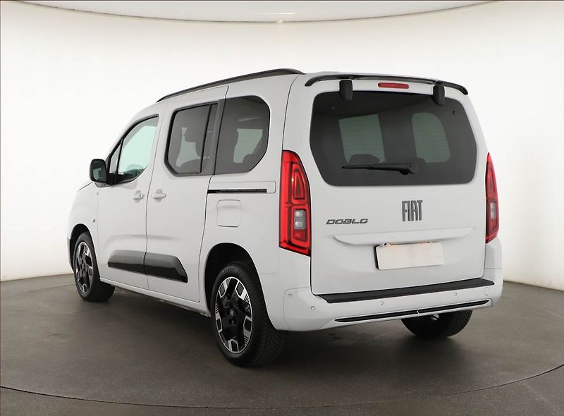 Fiat Dobló (2025) 1.5 BlueHDi, 5Míst, ČR, 1Maj - fotka 4 z 20