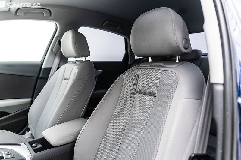 Audi A4 2.0 TDI quattro*Servis - fotka 8 z 43