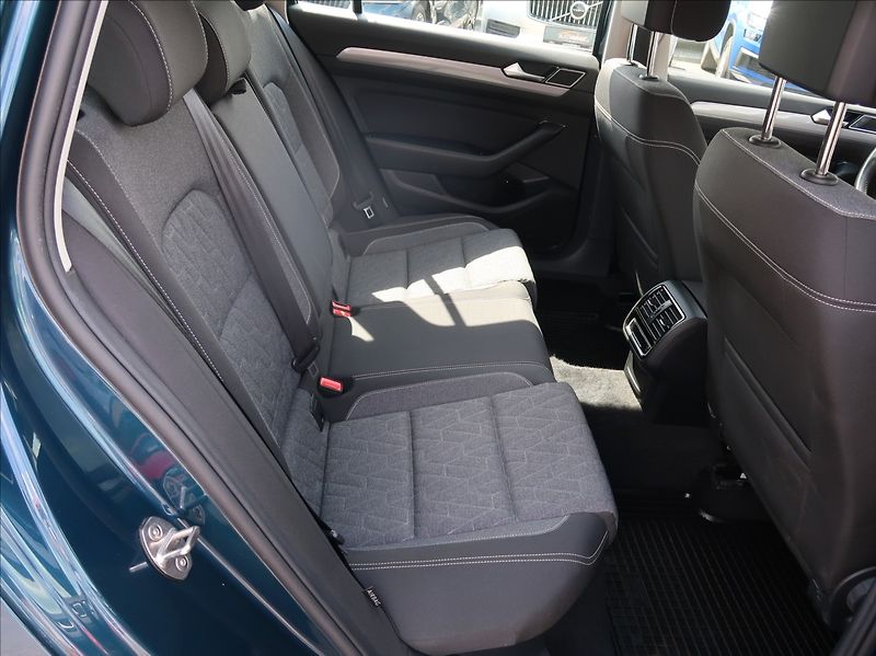 Volkswagen Passat 1,5 TSi,110kW,Business,1majČR - fotka 20 z 25