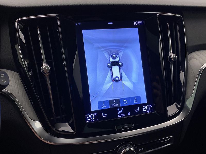 Volvo V60 CC B5 AWD MOMENTUM AUT - fotka 51 z 53