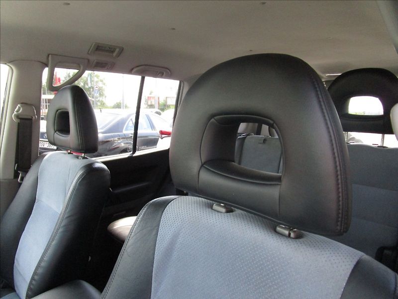 Mitsubishi Pajero 3.2 Di-D, 4x4, aut. klima, 7 m - fotka 16 z 54