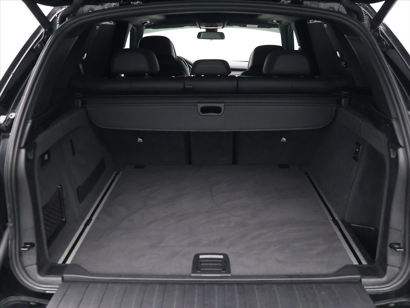 BMW X5 3,0 40d 230kW xDrive M-Paket C - fotka 10 z 32