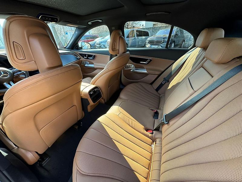 Mercedes-Benz Třídy E (2025) E 450 d 4MATIC - fotka 12 z 27