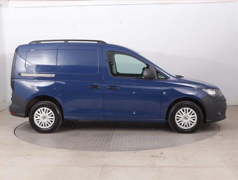 Volkswagen Caddy (2022) 2.0 TDI, ČR, 1Maj, DPH - fotka 6 z 13
