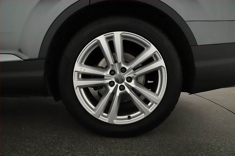 Audi Q7 (2017) S-Line 3.0 TDI - fotka 20 z 20