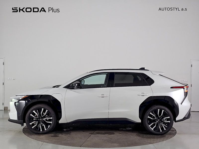 Toyota bZ4X (2026) FACELIFT AWD 343k EXECUTIVE - fotka 3 z 30