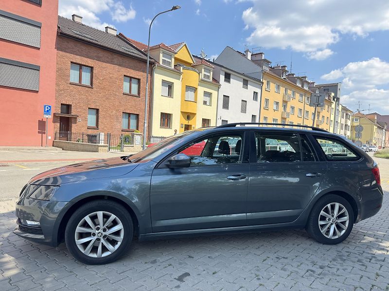 Škoda Octavia 1.6TDi 85kW  - fotka 2 z 18