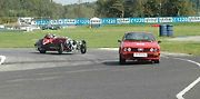 Historická vozidla obsadila o víkendu autodrom. V sobotu se konalo tradiční Podzimní Sosnění.