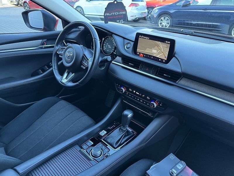 Mazda 6 (2018) 2.5i G-194 Automat LED Bose - fotka 17 z 50
